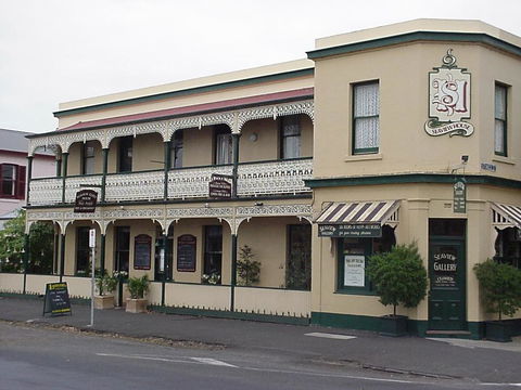 Seaview House - Accommodation Tasmania 3