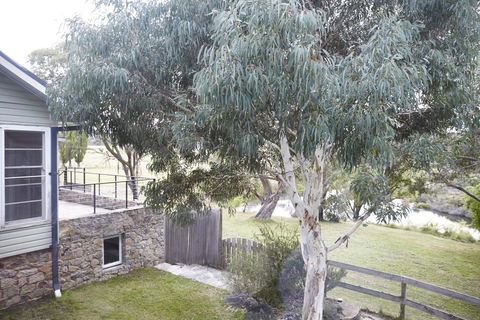 Second Flat Retreat - Accommodation Tasmania 1