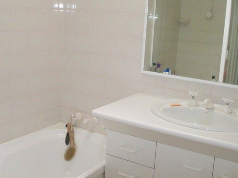 Serendipity Townhouse - Accommodation Tasmania 1