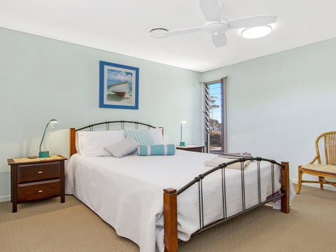 Serene - Spacious Air Conditioned Accommodation - Accommodation Tasmania 3