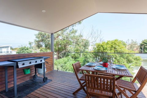 Silversands Beach Cottage - Accommodation Tasmania 2