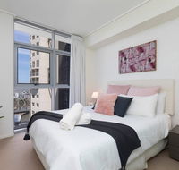 SK2 - 3BR with Pool Gym Steam Room in Story Bridge - Accommodation Tasmania