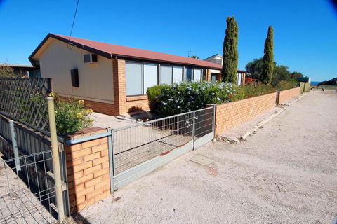 Smoky Bay Holiday House - Accommodation Tasmania 2