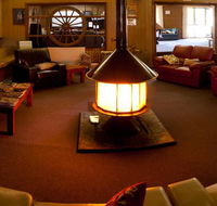 Snowy Mountains Resort and Function Centre - Accommodation Tasmania