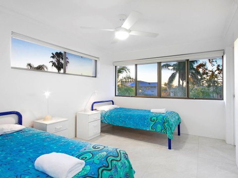 Soundhaven 4 - Accommodation Tasmania 2