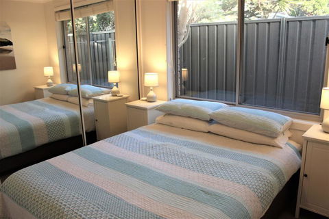 SOUTH BOOMER - PET FRIENDLY - Accommodation Tasmania 3