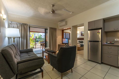 Southern Cross Atrium Apartments - Accommodation Tasmania 3