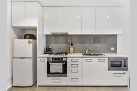 SouthernCross 1Bedder+SeaView+CarPark+PoolGym - Accommodation Tasmania 0