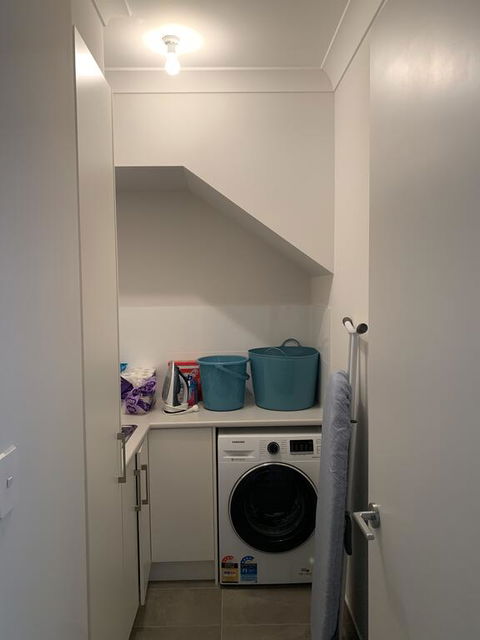 Spacious Rooms Home-Stay With Free Wifi - Accommodation Tasmania 2