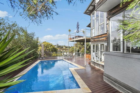 Spring Valley Luxury 42 - Accommodation Tasmania 0