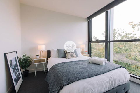 St Kilda Rd LV 5 2BDR2BATHR WIFI Albert Park - Accommodation Tasmania 1