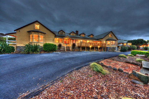Stanley Seaview Inn - Accommodation Tasmania 2