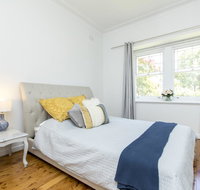 Stay at Meurant Wagga - Accommodation Tasmania