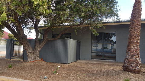 Stay Awhile In Port Pirie - Min Stay 4 Nights - Accommodation Tasmania 0