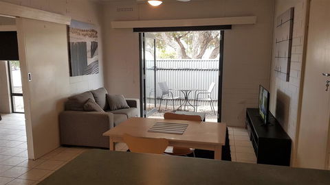 Stay Awhile In Port Pirie - Min Stay 4 Nights - Accommodation Tasmania 2