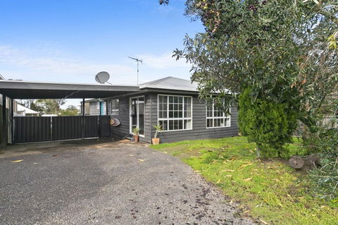 Strathmore Beach House 67 - Accommodation Tasmania 1