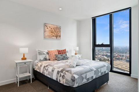 Studio# On EQ Tower - Accommodation Tasmania 3