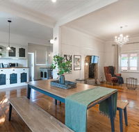 Stunning Mountain Getaway Leura- 3 BRM 1.5 Bath - Accommodation Tasmania