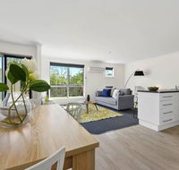 Stylish and Spacious Launceston Villa  Free Wifi - Accommodation Tasmania
