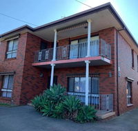 Stylish Bedroom in Bentleigh East - Accommodation Tasmania