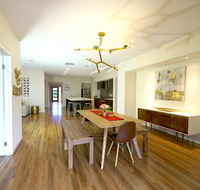 Stylish Luxe House For Big Group Near Shopping Center - Accommodation Tasmania