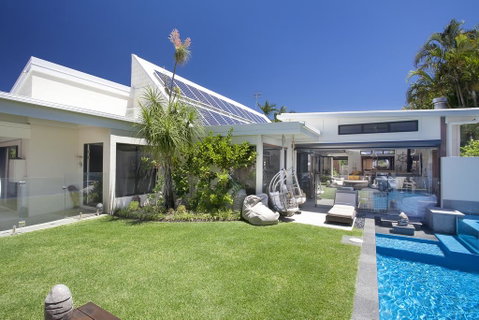 Stylish Luxury Home To Fit The Whole Family - Accommodation Tasmania 3