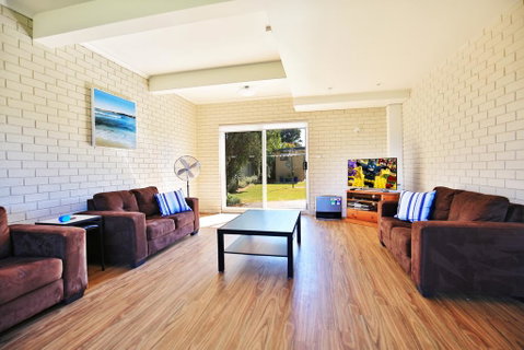 Summer Sands - Pet Friendly - Accommodation Tasmania 2