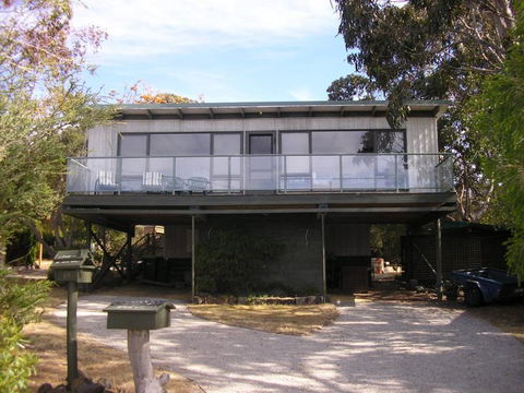 Sunningdale Beach House 16 - Accommodation Tasmania 0