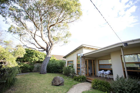 SUNNY DAZE - Accommodation Tasmania 2