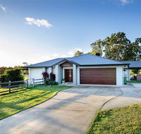 Sunset Retreat Airlie Beach Rural Getaway - Accommodation Tasmania