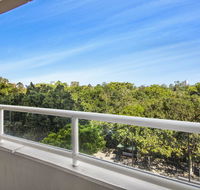 Super Convenient Apartment with Garden Views - Accommodation Tasmania