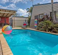 Surf Club House Pet Friendly Sunshine Coast Holiday House Marcoola