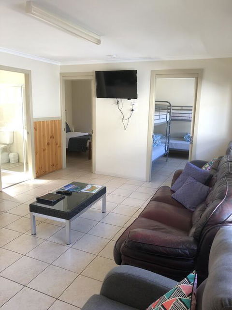 Surfrider Caravan Park - Accommodation Tasmania 2