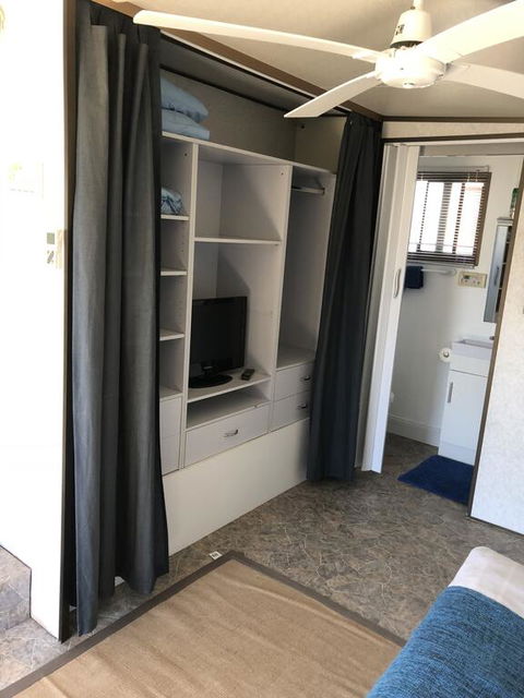 Surfrider Caravan Park - Accommodation Tasmania 1
