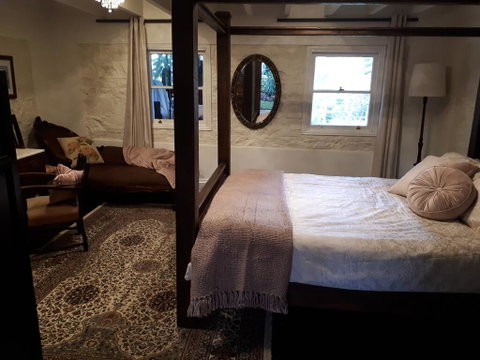 Tanilba House - Accommodation Tasmania 1