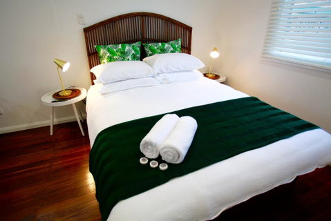Tea Gardens Hotel - Accommodation Tasmania 0