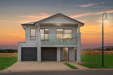 Tee Two On Troon - 21/30 Troon Drive - Accommodation Tasmania 0