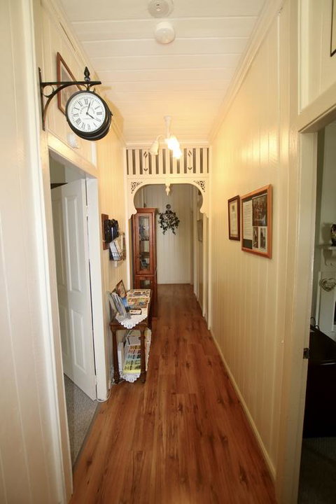 Tenterfield Historic C1895 Cottage - Accommodation Tasmania 3