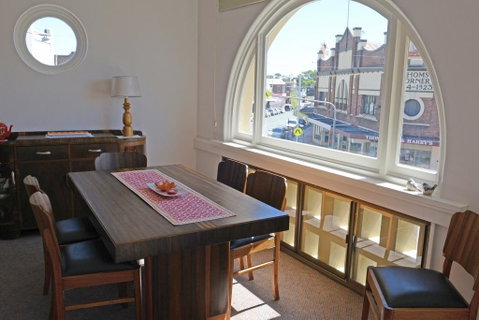 The Bank B&B West Wyalong - Accommodation Tasmania 2