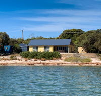 The Beach House - Accommodation Tasmania