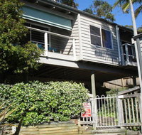 The Beach Hut Avoca Beach NSW - Accommodation Tasmania