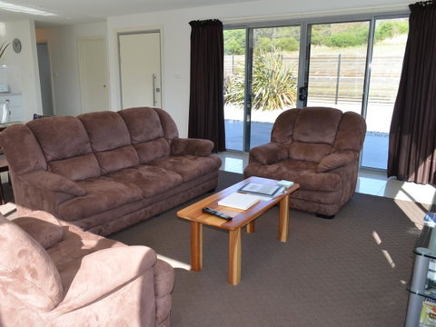 170 Hazards View - Unit 1 - Accommodation Tasmania 3
