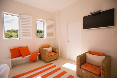 Saltwater - Absolute Oceanfront, Hot Tubs, Sauna, Fire Pits - Accommodation Tasmania 39