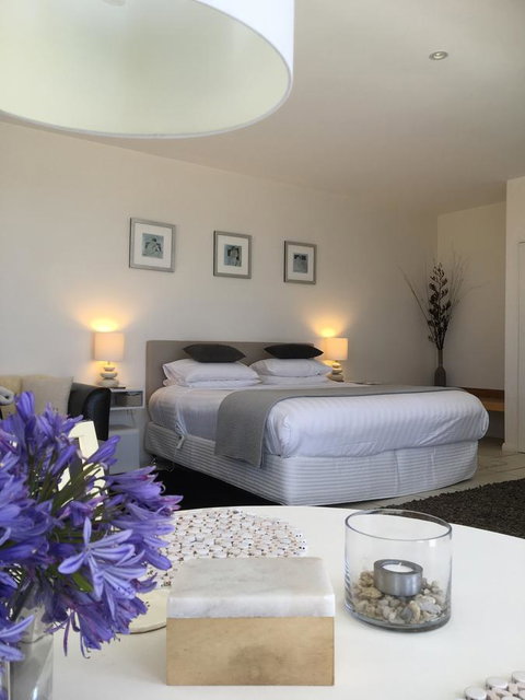 Saltwater - Absolute Oceanfront, Hot Tubs, Sauna, Fire Pits - Accommodation Tasmania 3