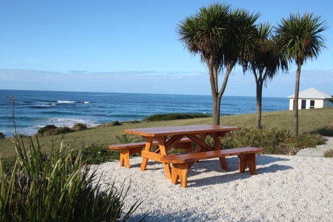 Saltwater - Absolute Oceanfront, Hot Tubs, Sauna, Fire Pits - Accommodation Tasmania 38