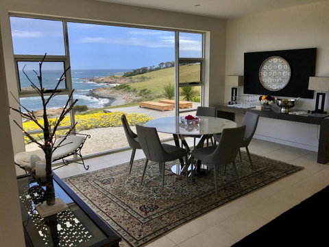 Saltwater - Absolute Oceanfront, Hot Tubs, Sauna, Fire Pits - Accommodation Tasmania 5