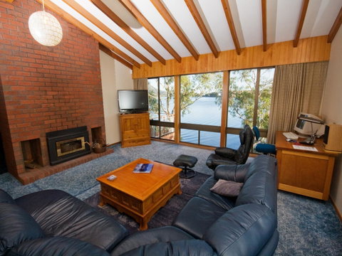 Derwent Retreat - Accommodation Tasmania 10