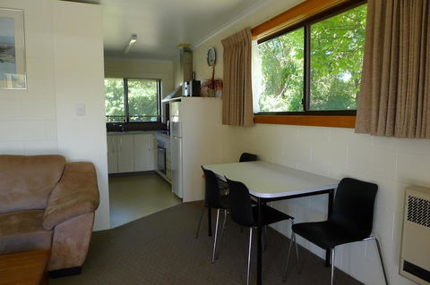Willaway Motel Apartments - Accommodation Tasmania 15