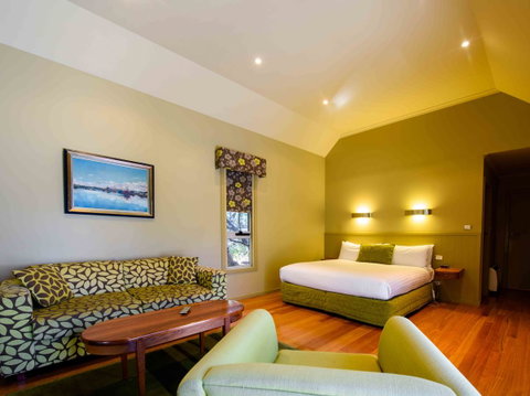 Freycinet Lodge - Accommodation Tasmania 6