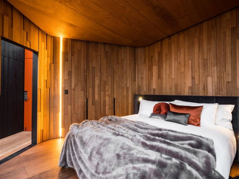 Freycinet Lodge - Accommodation Tasmania 22